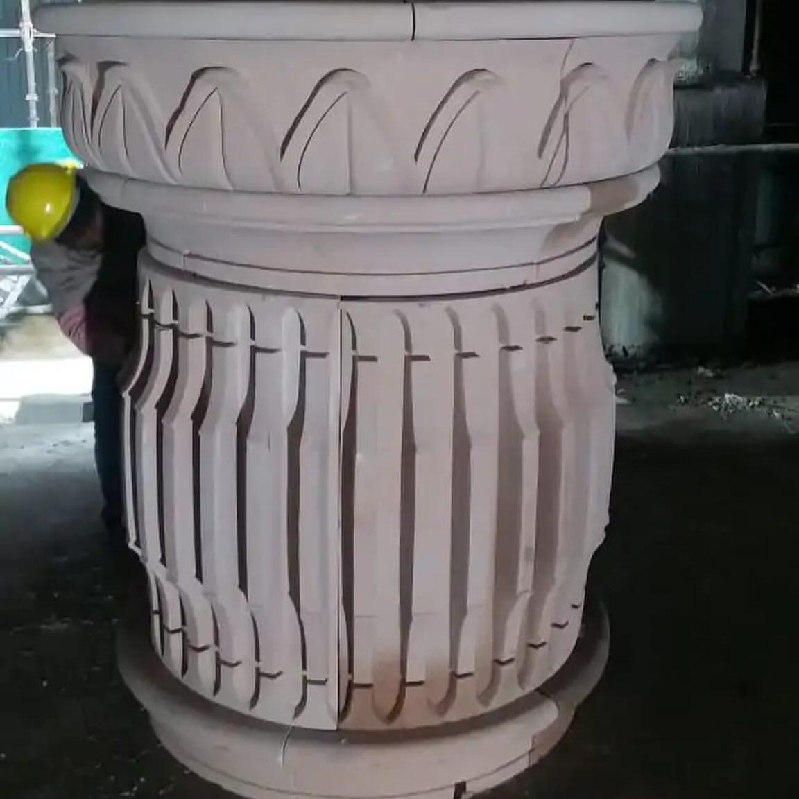 Grand Sandstone Column Base