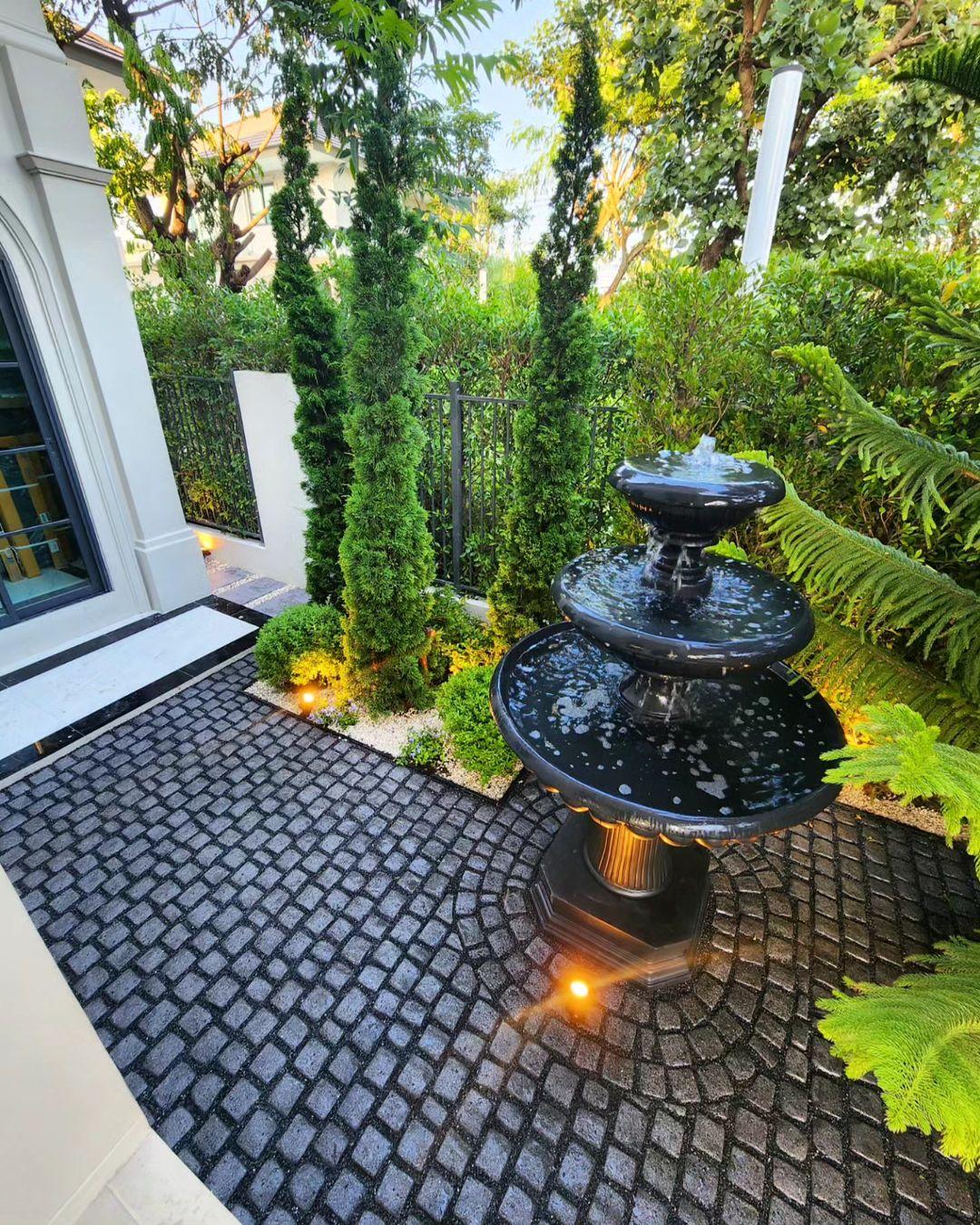 Black Beslana Garden Fountain - Image 4