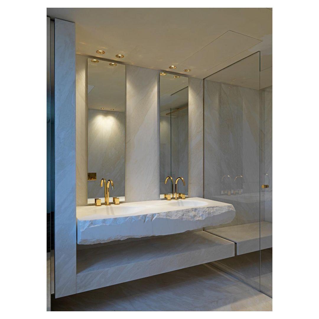 White Marble Double Vanity Washbasin - Image 2