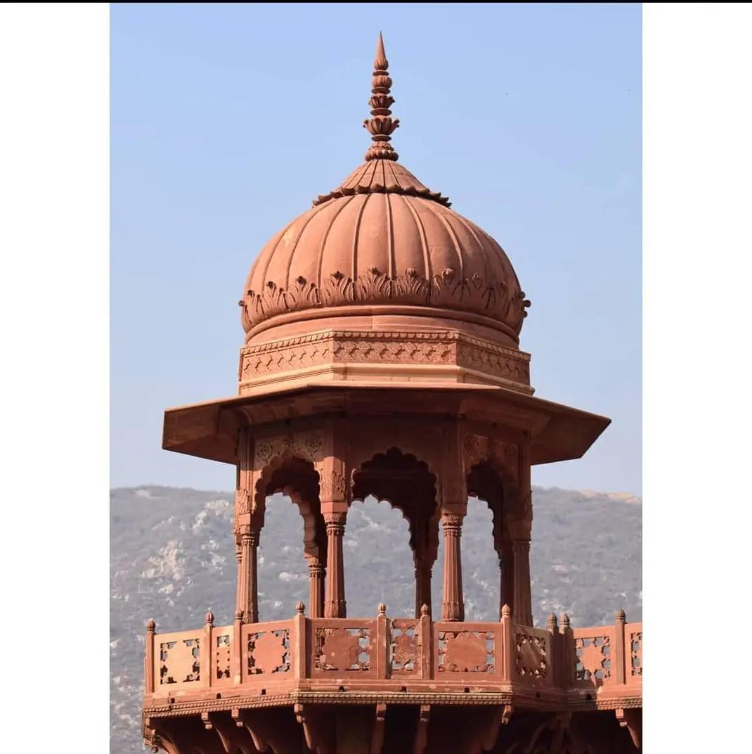 Intricate Agra Red Sandstone Pavilion
