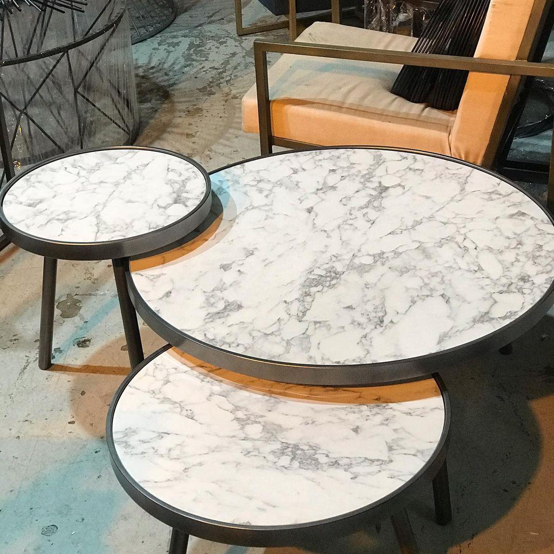 Set of Nesting Marble Tables - Image 3