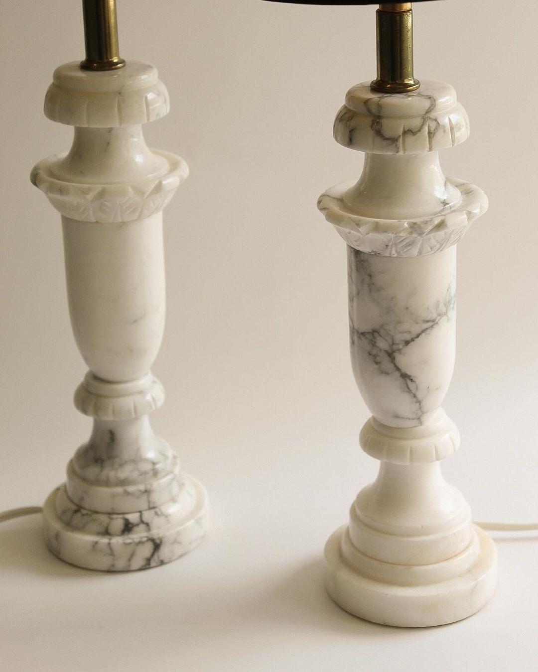 White Marble Classic Table Lamp - Image 3