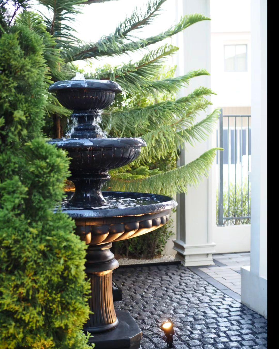 Black Beslana Garden Fountain - Image 3