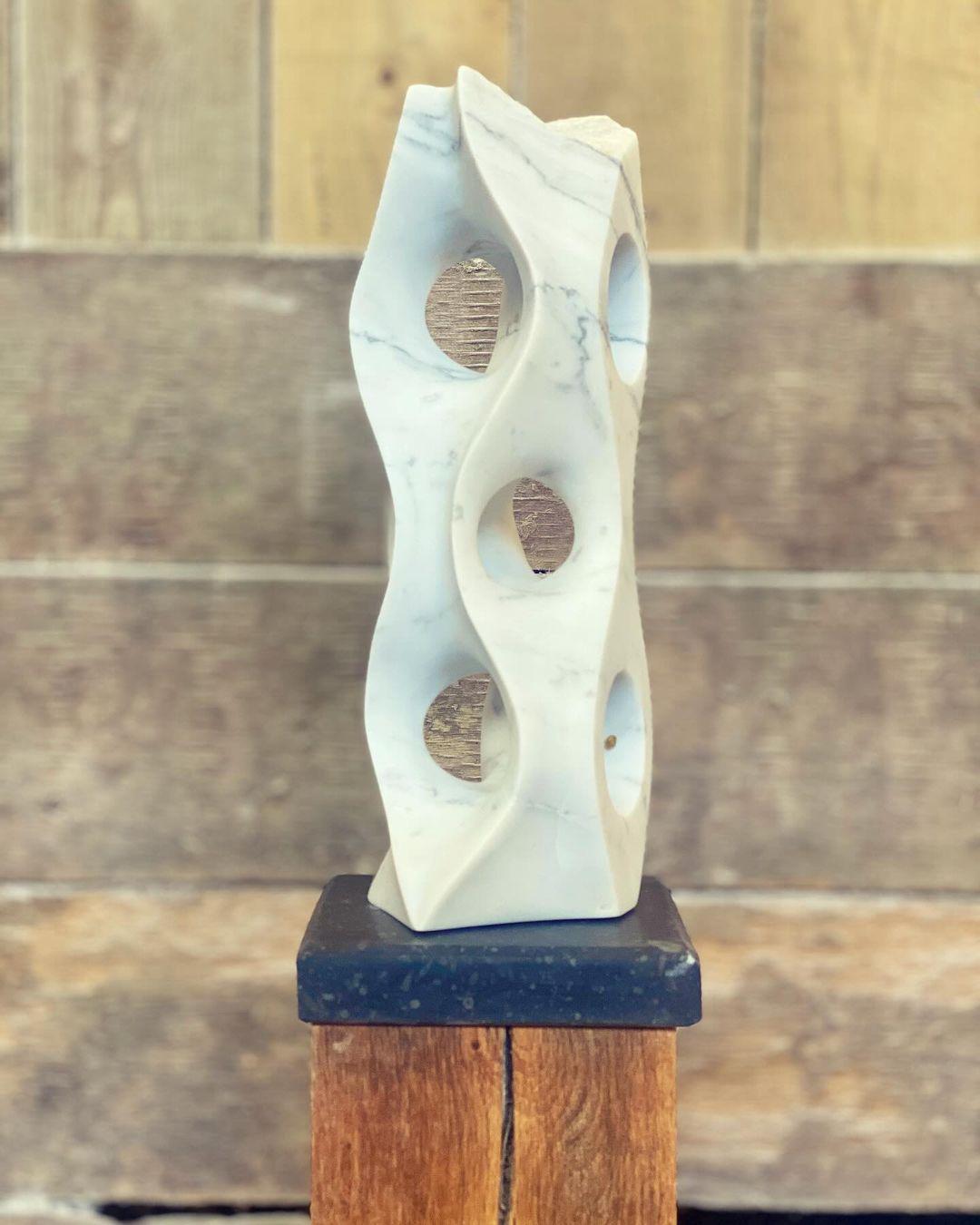 White Marble Abstract Sculpture - Image 2