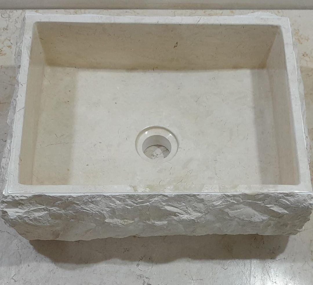 Sandstone Textured Washbasin - Image 2